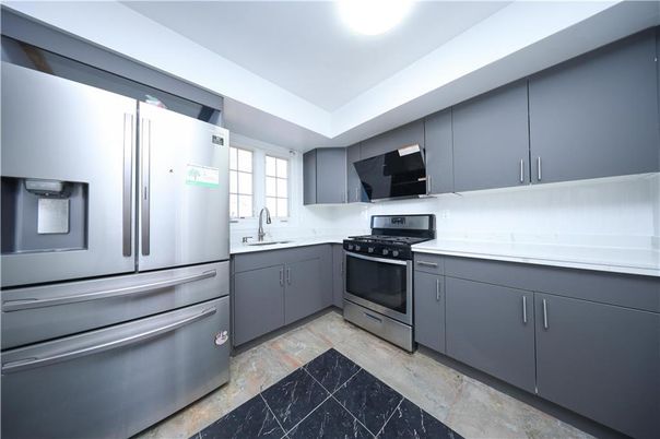 Interior, Kitchen, Stainless Steel Appliances