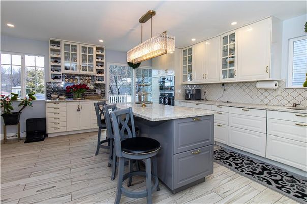 Chandelier, Interior, Kitchen, Pendant Lights, Recessed Lighting, Wood Texture Flooring