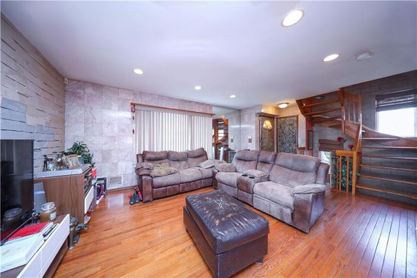 Interior, Living room, Recessed Lighting, Stone Walls, Wood Texture Flooring