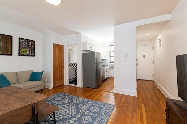 Interior, Kitchen, Living room, Recessed Lighting, Wood Texture Flooring