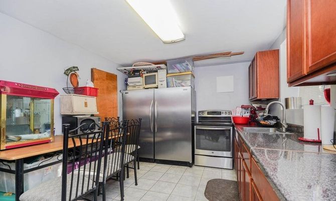 Dining room, Interior, Kitchen, Stainless Steel Appliances