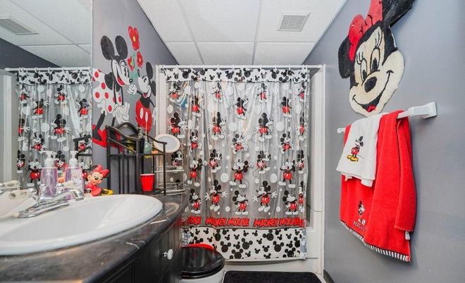Bathroom, Interior