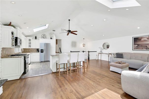 Interior, Kitchen, Living room, Pendant Lights, Recessed Lighting, Stainless Steel Appliances, Wood Texture Flooring