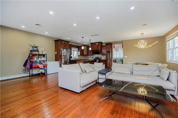 Interior, Kitchen, Living room, Pendant Lights, Recessed Lighting, Stainless Steel Appliances, Wood Texture Flooring