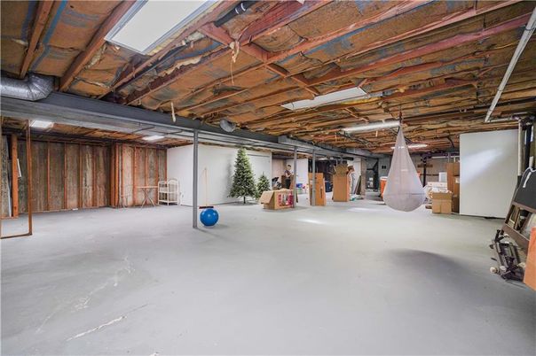 Interior, Wooden Beams
