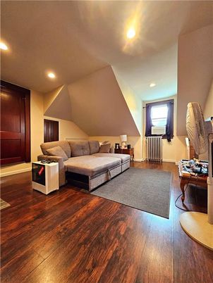 Bedroom, Interior, Living room, Recessed Lighting, Wood Texture Flooring