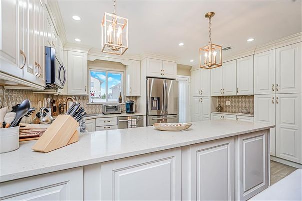 Interior, Kitchen, Pendant Lights, Recessed Lighting, Stainless Steel Appliances