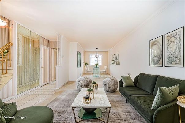 Dining room, Interior, Living room, Pendant Lights