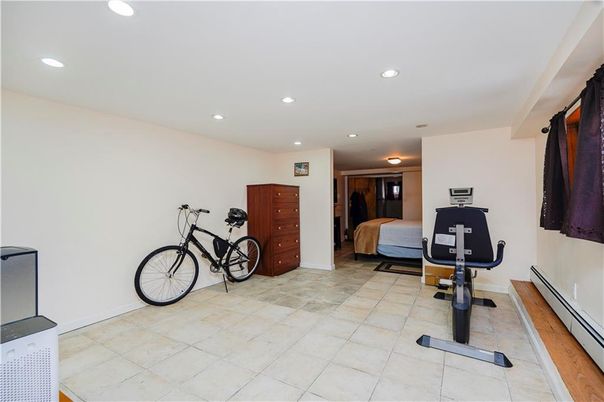 Bedroom, Fitness Equipment, Interior, Recessed Lighting