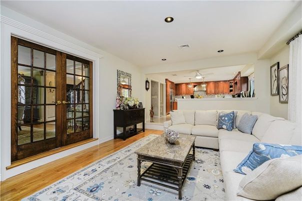 Interior, Kitchen, Living room, Recessed Lighting, Wood Texture Flooring