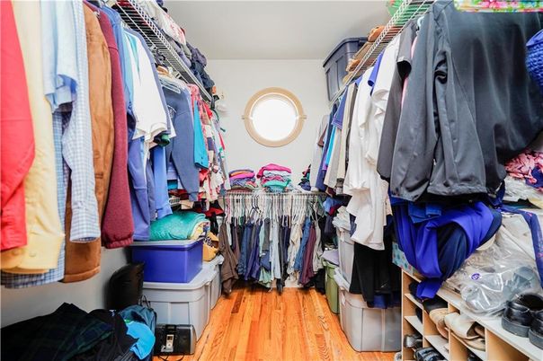 Interior, Walk-in Closets, Wood Texture Flooring