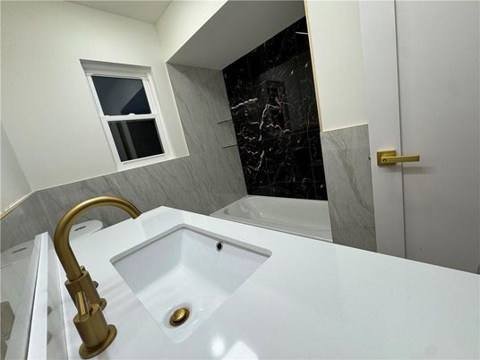 Bathroom, Interior, Marble Walls