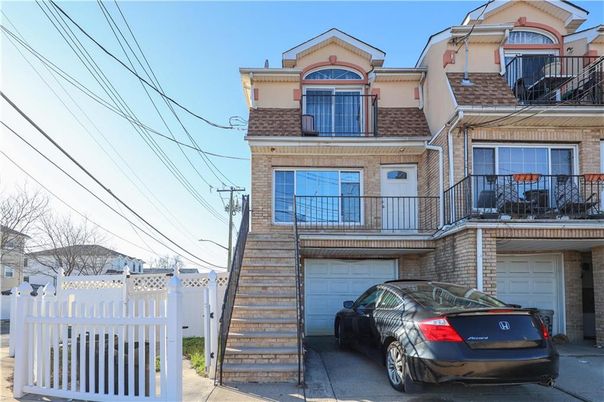 Attached, Exterior, Facade, Brick Facade, Rowhouse