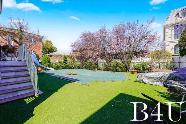 Backyard, Exterior, Playground