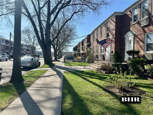 Exterior, Facade, Brick Facade, Tudor Revival