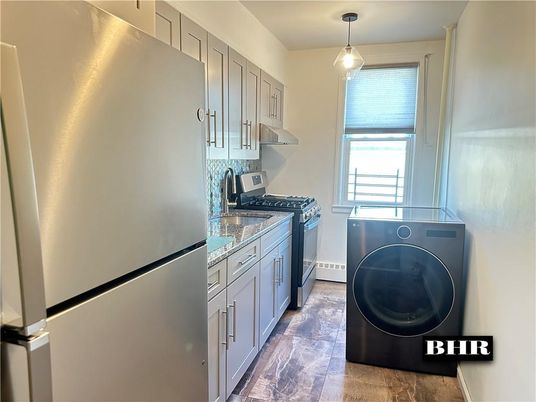 Interior, Kitchen, Pendant Lights, Washer