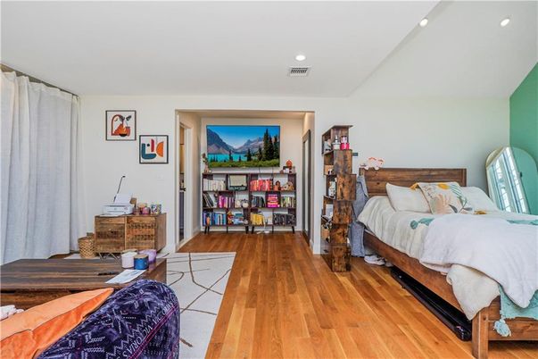 Bedroom, Interior, Recessed Lighting, Wood Texture Flooring