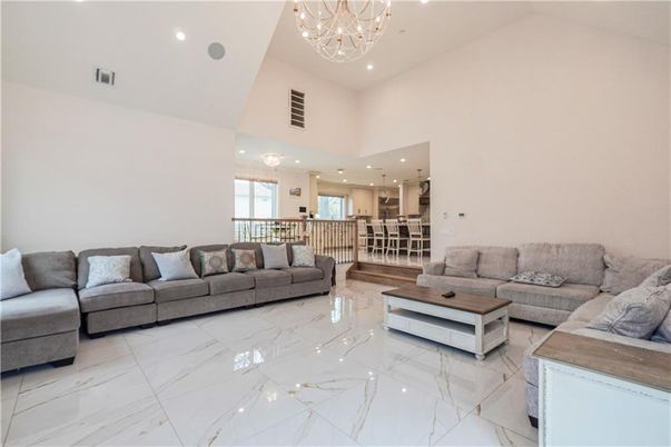 Chandelier, Interior, Kitchen, Living room, Marble, Recessed Lighting, Stainless Steel Appliances