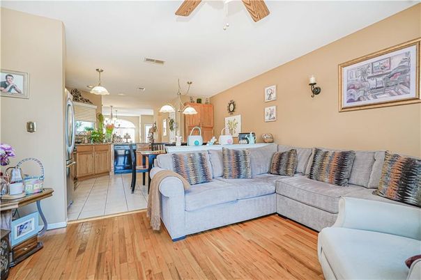 Interior, Kitchen, Living room, Pendant Lights, Wood Texture Flooring
