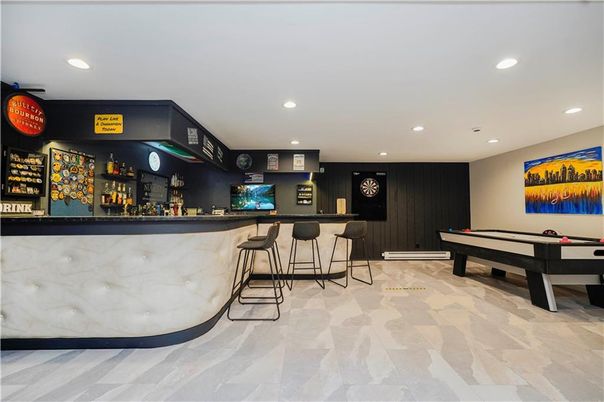 Billiard Table, Game Room, Interior, Recessed Lighting