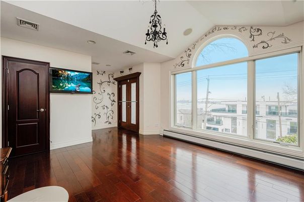 Empty room, Interior, Pendant Lights, Recessed Lighting, Wood Texture Flooring