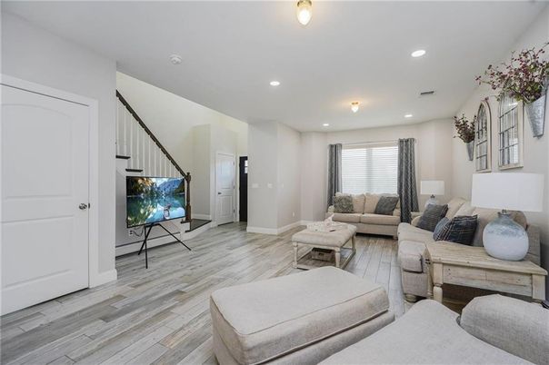 Interior, Living room, Recessed Lighting, Wood Texture Flooring