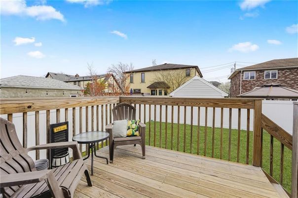 Exterior, Wood Texture Flooring