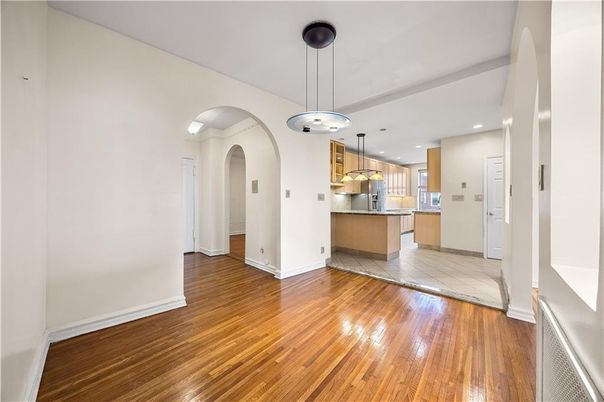 Interior, Kitchen, Pendant Lights, Recessed Lighting, Wood Texture Flooring