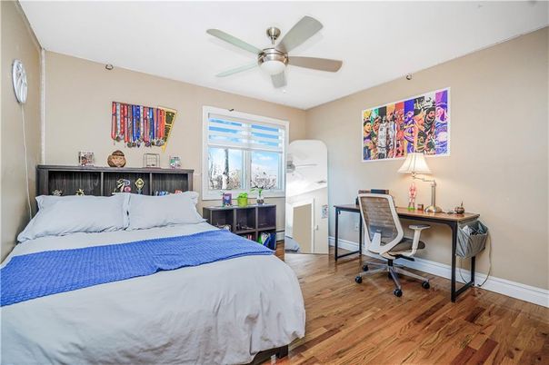Bedroom, Home Office, Interior, Wood Texture Flooring