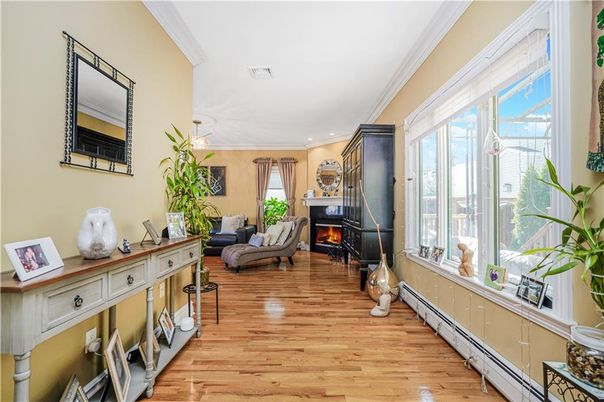 Fireplace, Interior, Living room, Pendant Lights, Recessed Lighting, Wood Texture Flooring