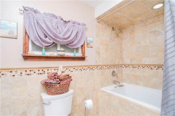 Bathroom, Interior, Recessed Lighting, Stone Walls
