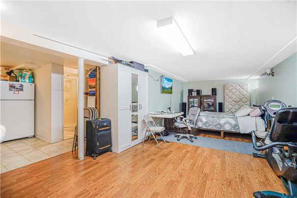 Bedroom, Fitness Equipment, Interior, Wood Texture Flooring
