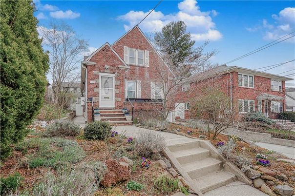 Exterior, Facade, Brick Facade, Tudor Revival