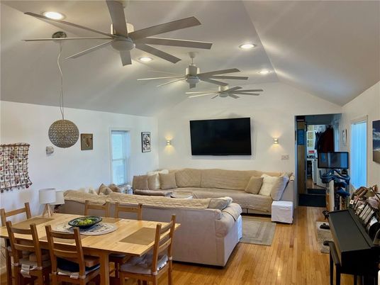 Dining room, Interior, Living room, Recessed Lighting, Wood Texture Flooring
