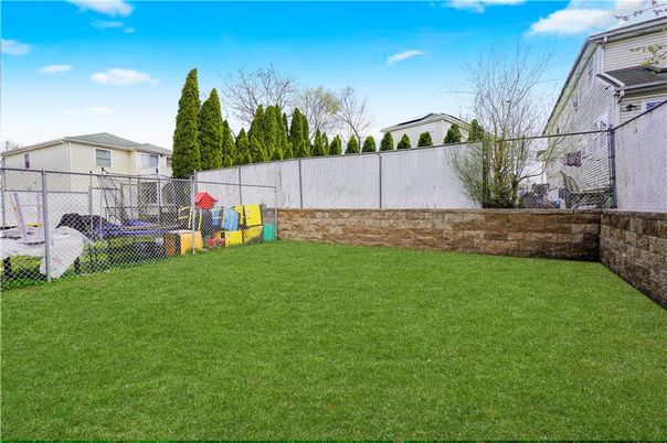 Backyard, Exterior, Playground