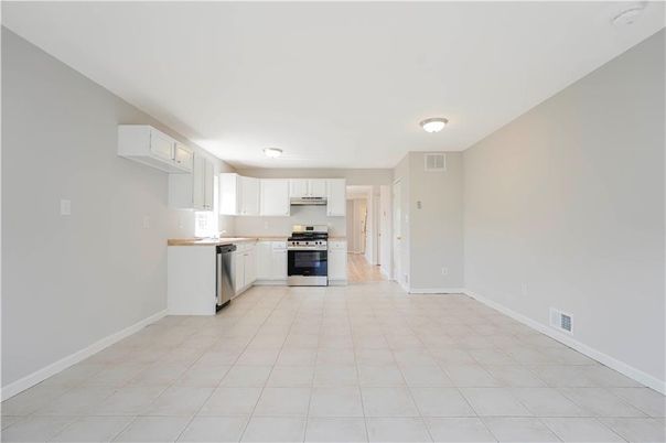 Interior, Kitchen, Stainless Steel Appliances