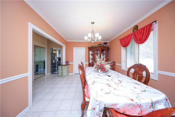 Chandelier, Dining room, Interior
