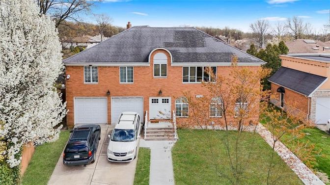 Attached, Exterior, Facade, Brick Facade, French Provincial