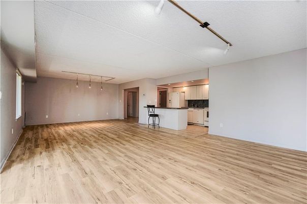 Empty room, Interior, Kitchen, Wood Texture Flooring