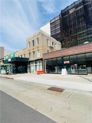 Exterior, Facade, Condo Building