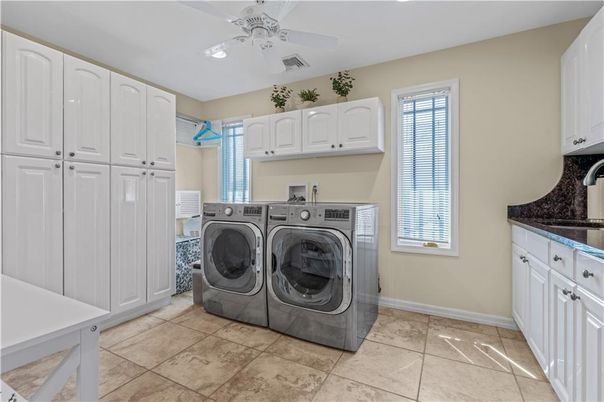 Interior, Recessed Lighting, Washer