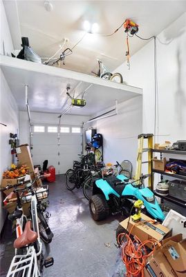 Garage, Interior