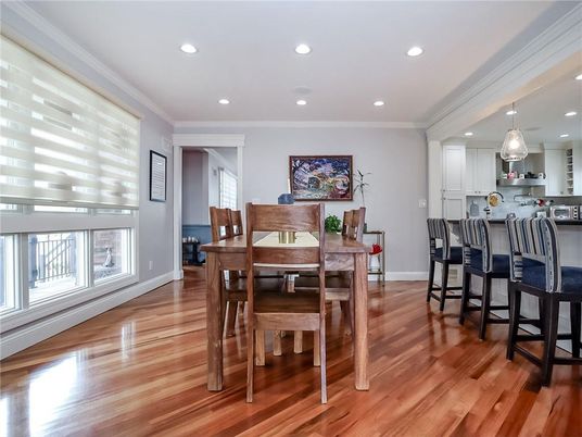 Dining room, Interior, Kitchen, Pendant Lights, Recessed Lighting, Wood Texture Flooring
