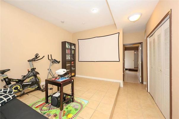 Fitness Equipment, Interior, Recessed Lighting