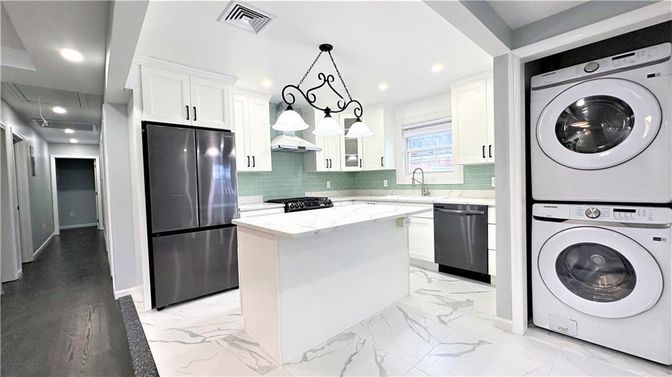 Interior, Kitchen, Marble, Pendant Lights, Recessed Lighting, Washer