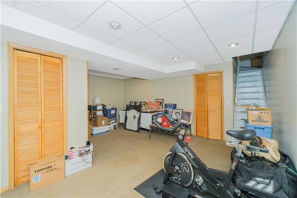 Fitness Equipment, Interior, Recessed Lighting