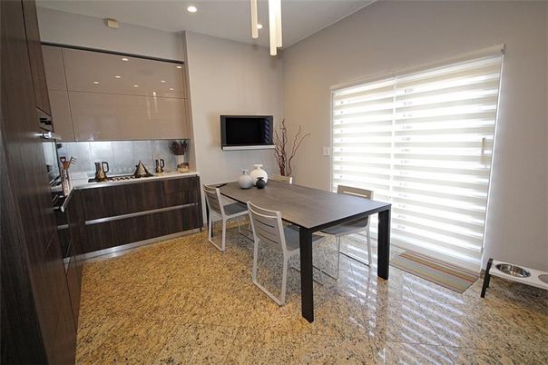 Dining room, Interior, Recessed Lighting