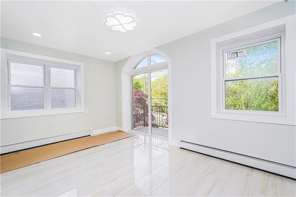 Empty room, Interior, Marble, Recessed Lighting