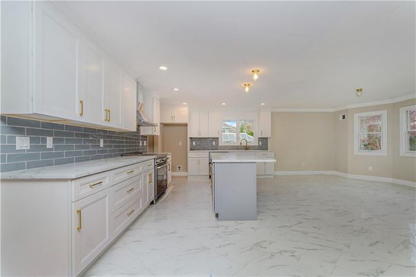Interior, Kitchen, Marble, Recessed Lighting