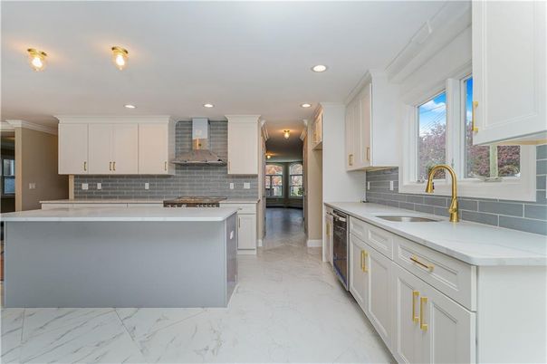 Interior, Kitchen, Marble, Recessed Lighting, Stainless Steel Appliances